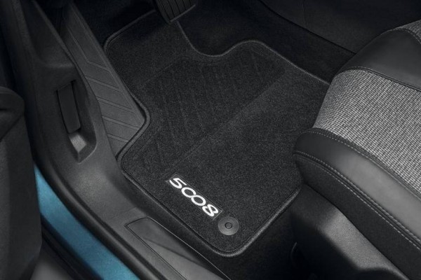 Peugeot 5008 Teppiche aus Nadelflies vorne
